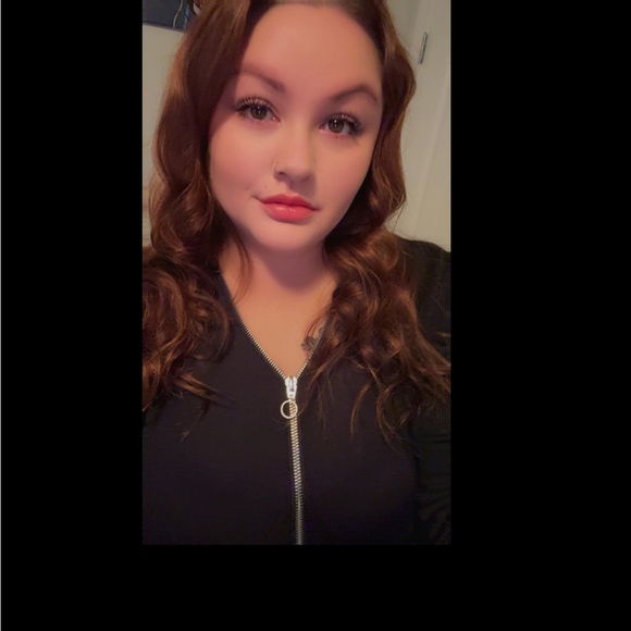 Meet your Posher, Mccole - Picture 1 of 1